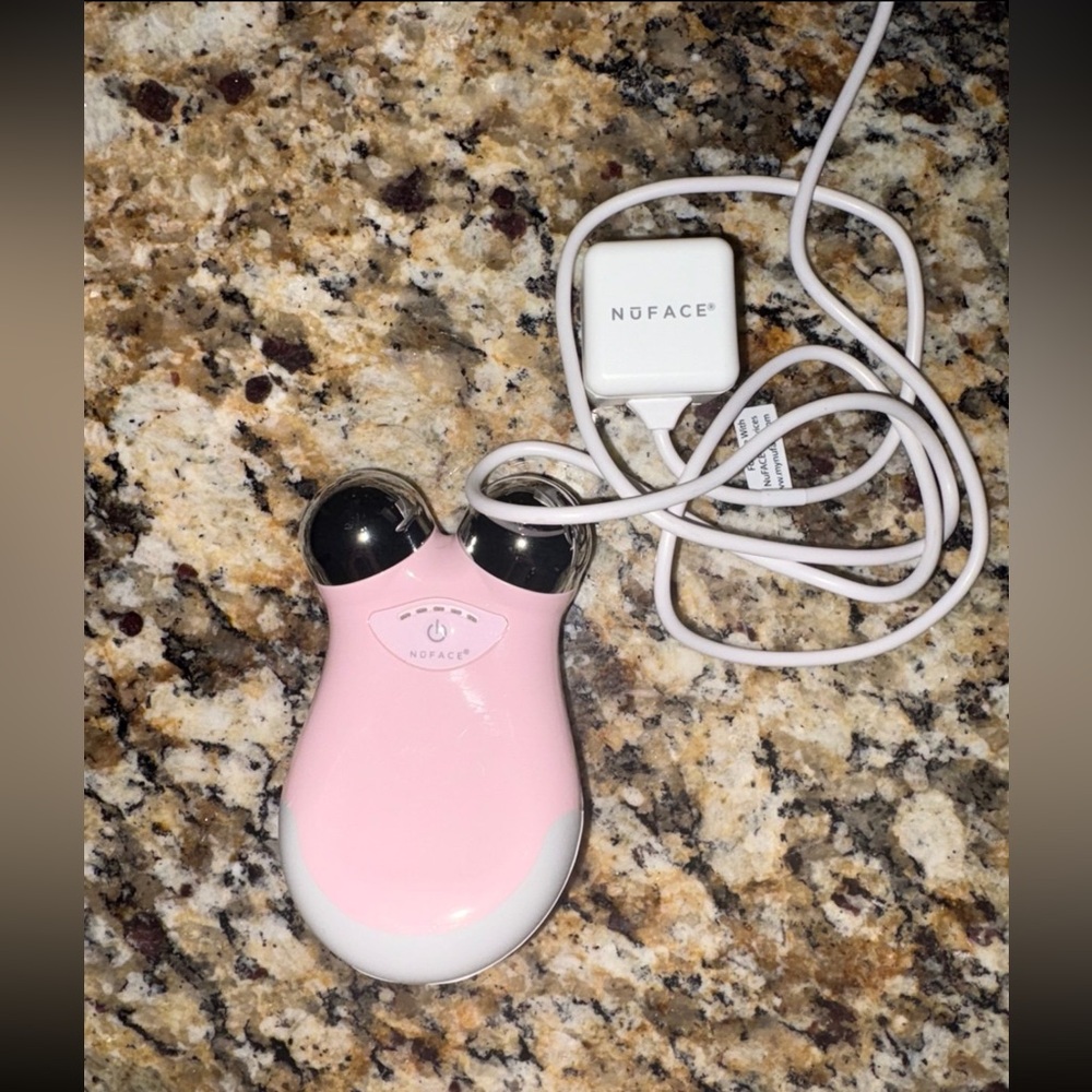 NuFace Pink and White Skincare Tool